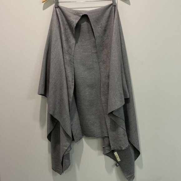 Sarta Grey Silver Stars Soft Shawl Wrap - Picture 10 of 14
